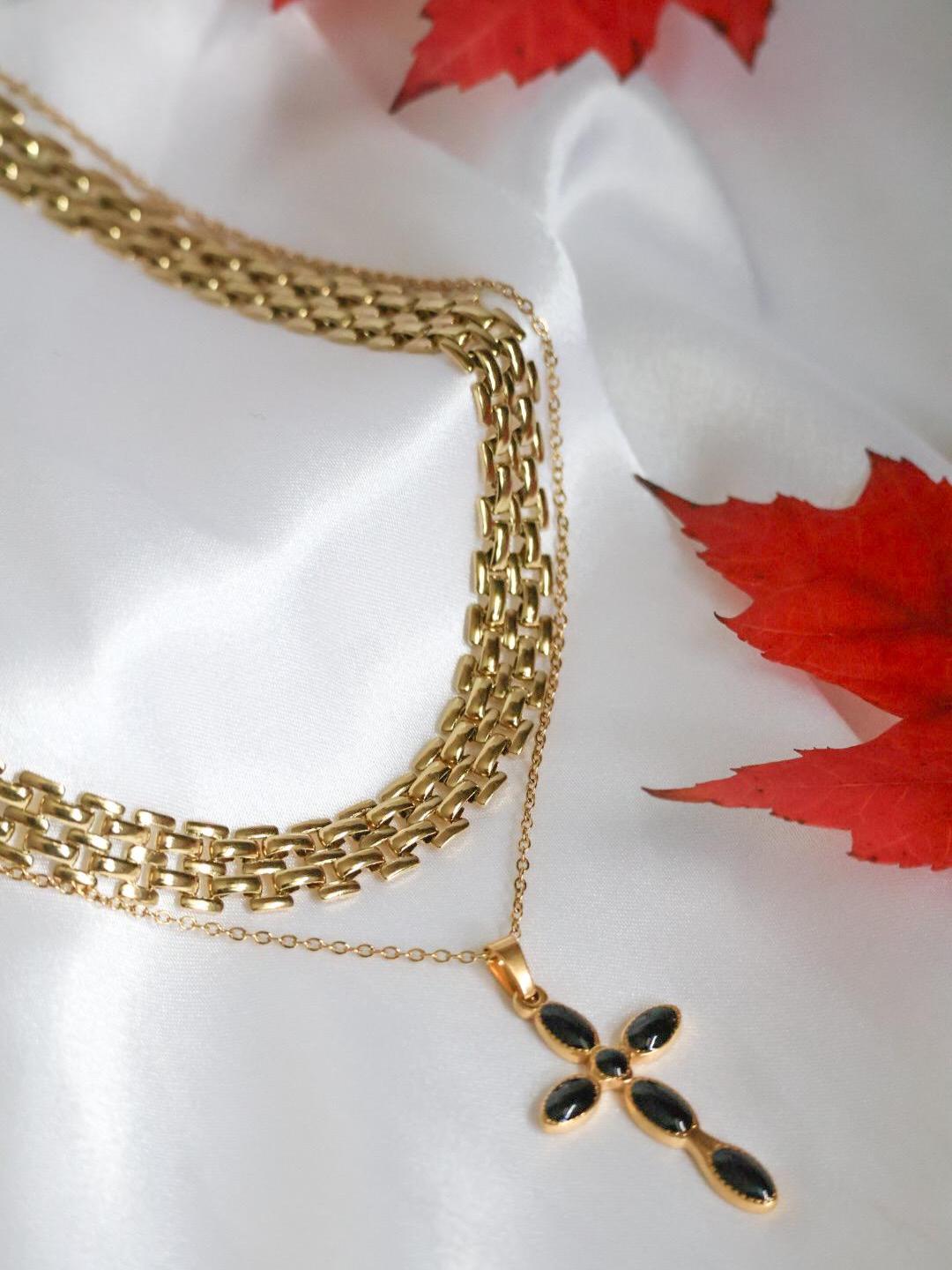 Collier ISIS